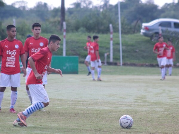 Albirroja Sub 15 arrancó su 9na. semana - APF