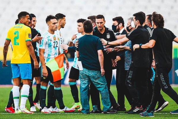 Crónica / Chute suspendido entre Brasil y Argentina se debe jugar sí o sí, he'i la FIFA