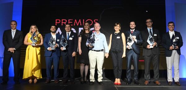 Premios ADEC serán para las firmas que mejor campearon la crisis - Nacionales - ABC Color