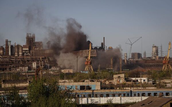 Ucrania: al menos 100 civiles resisten en planta de acero de Mariúpol - Mundo - ABC Color