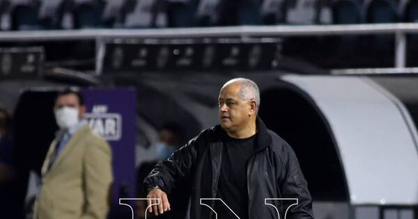 La Nación / Chiqui Arce sorprendió a todos con su intensa interacción en Twitter