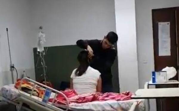 Crónica / [VIDEO] "Una mamá no se puede reemplazar" dijo el joven del video viral