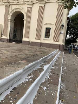 Crónica / Haihue cómo pintaron la Catedral