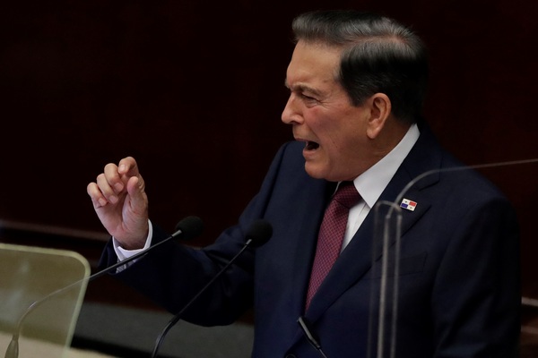 El presidente de Panamá y director de IFC se reúnen para establecer acuerdos - MarketData