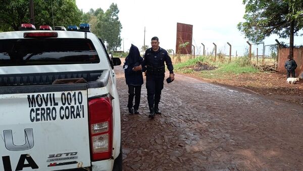 Policía detiene a un hombre por presunto abuso sexual a una niña