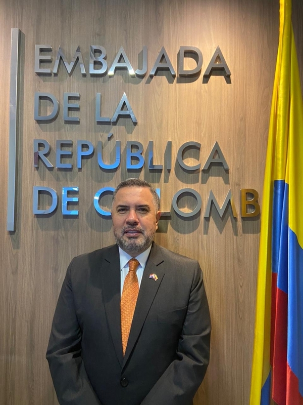 Embajador colombiano aseguró que casos como el de Pecci no son comunes | 1000 Noticias