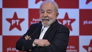 «Bolsonaro tiene los días contados y teme ir preso» sostiene Lula