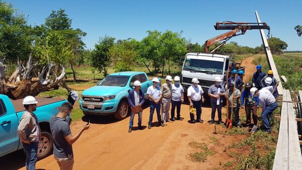 Obras de electrificación y provisión de agua fueron inauguradas en comunidad indígena de Amambay