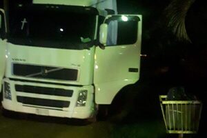 Camión robado en Brasil es recuperado en barrio Don Bosco de Ciudad del Este – Diario TNPRESS