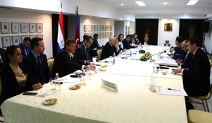 Paraguay y Azerbaiyán avanzan en explorar oportunidades comerciales en gas y petróleo