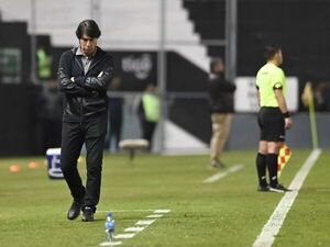 “Es espectacular”: Daniel Garnero y la pelea con Cerro Porteño - Libertad - ABC Color