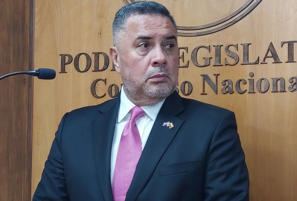 Embajador de Colombia segura que existe «alerta máxima» y espera llegar a los criminales