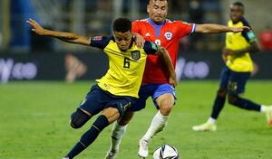 La FIFA ya investiga supuesta nacionalidad colombiana de Byron Castillo | 1000 Noticias