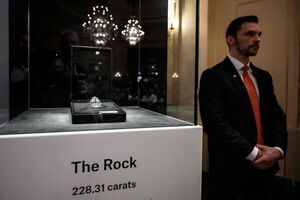 El diamante blanco más grande jamás subastado supera los 20 millones de euros - Mundo - ABC Color