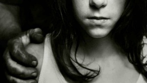 Sentencian a 20 y 12 años a padrastro y hermano por abuso de una niña | Noticias Paraguay