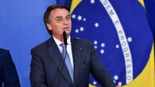 Por aumento de los combustibles, Bolsonaro rajó a uno de sus ministros