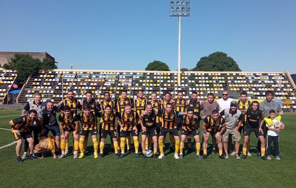 Peñarol se quedó con en el clásico de la Liga Unión Deportiva Sudamericana - Fútbol - ABC Color