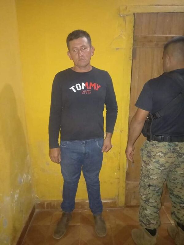 Detienen a un sospechoso vinculado al triple asesinato de policías