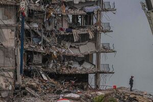 Víctimas del edificio derrumbado en Miami recibirán 997 millones de dólares - Mundo - ABC Color