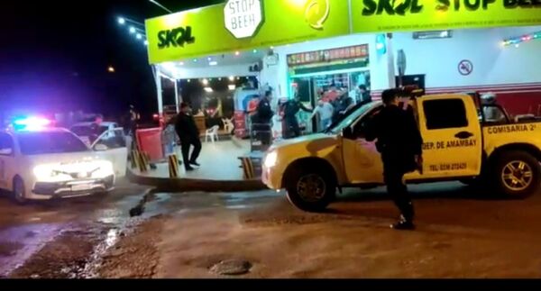 Atentan a balazos contra un hombre frente a una bodega - Radio Imperio