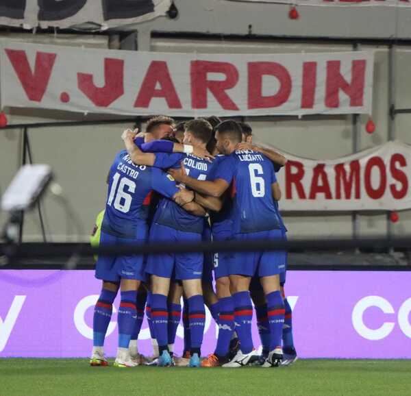 Tigre da el batacazo y elimina a River Plate