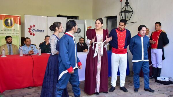 Festejos patrios incluyen danzas, música, teatro y visita a museos