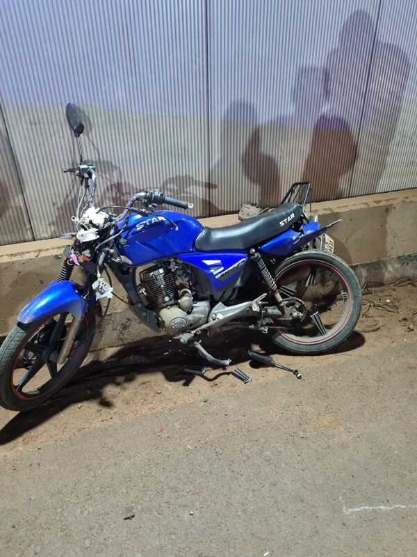 Conductor de camión arrastró a motociclista y lo abandonó a su suerte - La Clave
