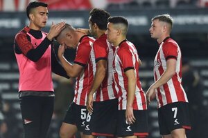 Diario HOY | Morel desperdicia un penal y Argentinos Jrs. de Ávalos elimina a Estudiantes
