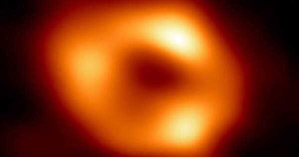 La Nación / Sagitario A*: captan inédita imagen de agujero negro supermasivo