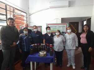 Homenajean a enfermeras en Cambyretá