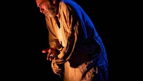 Obra El loco de Cervantes entra en escena en Pedro Juan Caballero