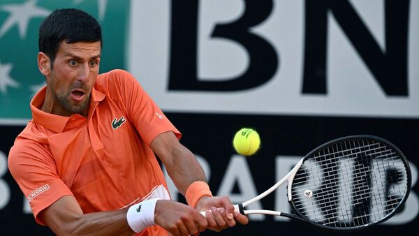 Djokovic despierta del sueño a Wawrinka