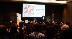 César Barreto presentó su libro “Paraguay. 10 pilares para el progreso social”