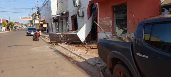Propietario de pizzería exige resarcimiento por daños a su local