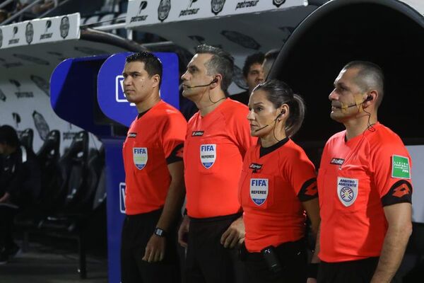 Fútbol paraguayo, fecha 16: árbitros definidos - Fútbol - ABC Color