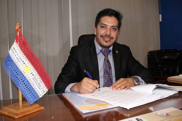 Carlos Portillo se someterá a juicio oral por caso de tráfico de influencias