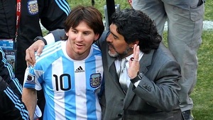 Revelan intimidades entre Maradona y Messi - La Prensa Futbolera