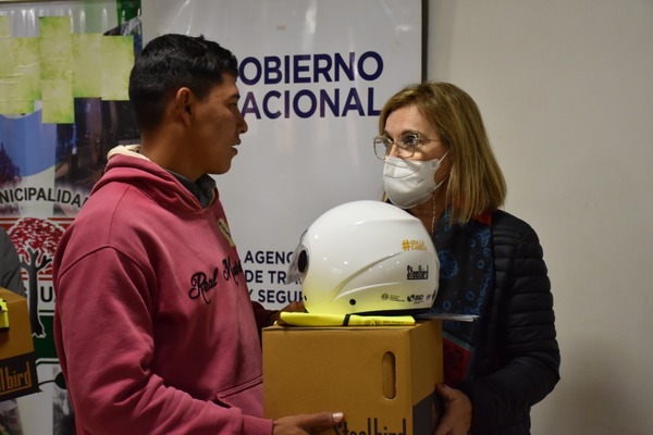 Buscan correcta utilización reglamentaria de cascos