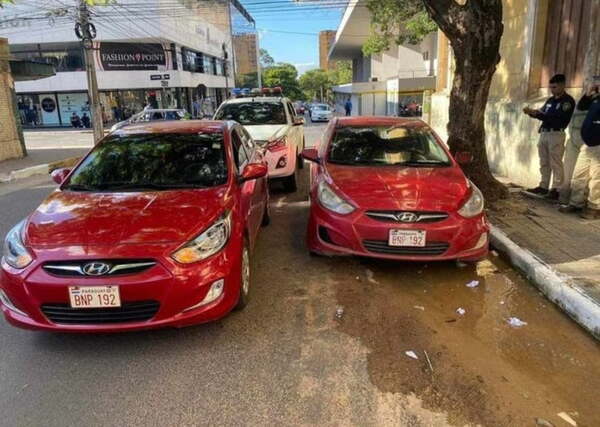 Joven descubrió que la chapa de su vehículo fue clonada - Noticiero Paraguay