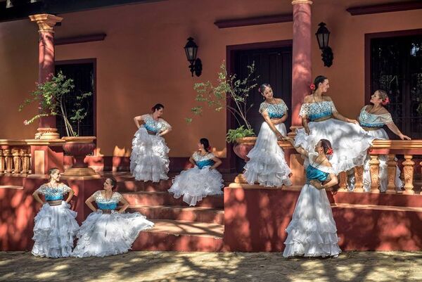 Danza, cine, visitas guiadas y ferias anticipan las fiestas patrias - Cultura - ABC Color