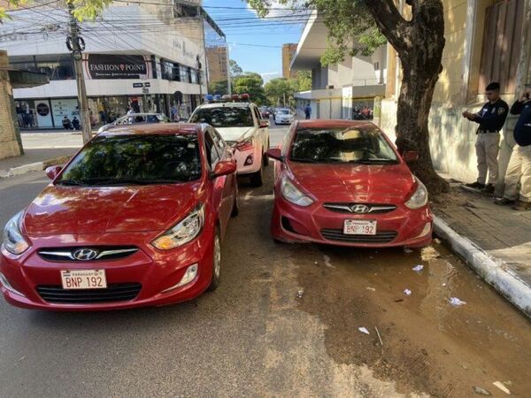 Automotores de la Policía indaga caso de mujer que descubrió clonación de su chapa - Radio Imperio