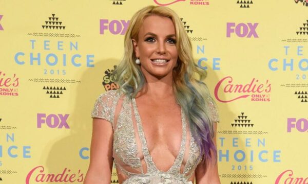 Britney Spears recibe el apoyo de sus fans después de publicar un “photo dump” desnuda en Instagram
