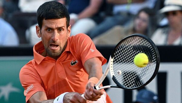 Djokovic despierta del sueño a Wawrinka - El Independiente