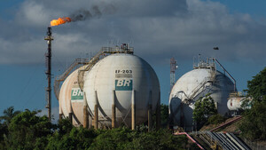 Diario HOY | ¿Privatizar Petrobras?: Aprueban en Brasil la venta de una refinería de la petrolera estatal en Manaos
