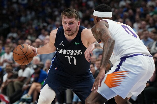 Diario HOY | Miami despide a los Sixers y los Mavericks de Doncic fuerzan séptimo juego ante Suns