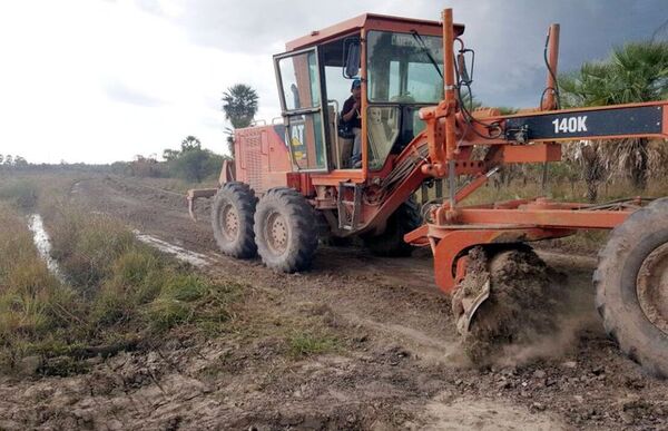 Verifican tramo de la ruta PY12 para licitar su pavimentación, que costará US$ 215 millones - Nacionales - ABC Color