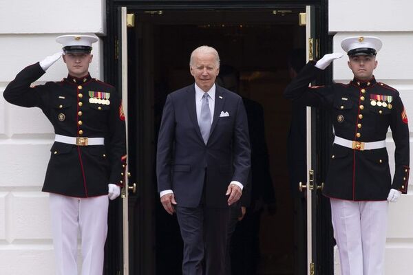 Biden habla con líderes de Finlandia y Suecia sobre su posible ingreso a OTAN - Mundo - ABC Color