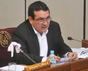 Senador Pedro Santa Cruz preocupado por utilización de dinero mal habido en campañas electorales