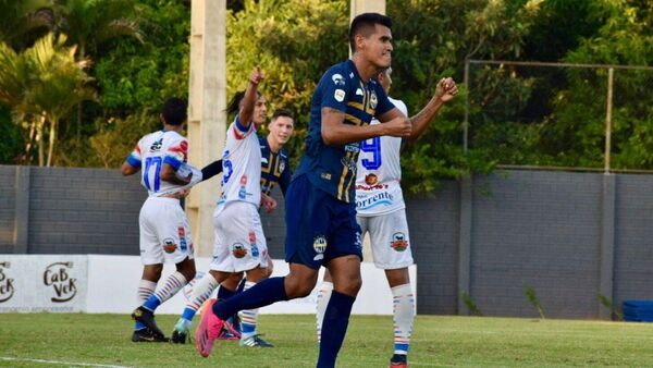 Trinidense golea a Iteño en el inicio de la séptima