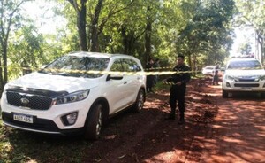 Roban camioneta y luego la vuelven a abandonar en Hernandarias